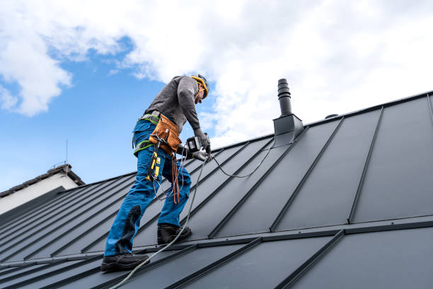 Fast & Reliable Emergency Roof Repairs in Naugatuck, CT